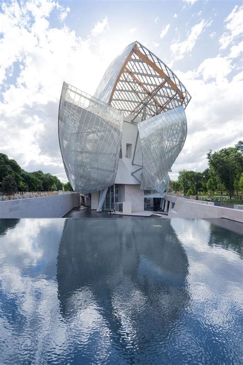 frank gehry parigi louis vuitton